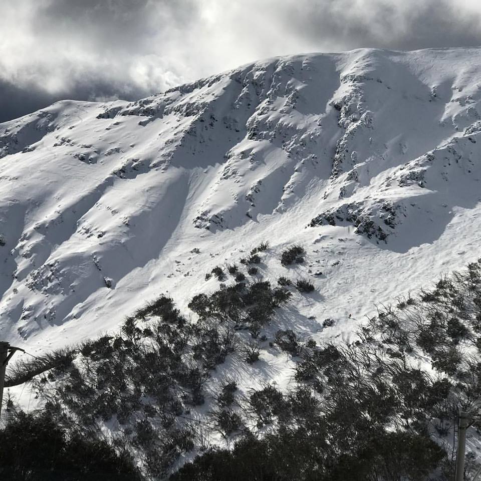 BIG MOUNTAIN SKIING IN AUSTRALIA... YOU BET