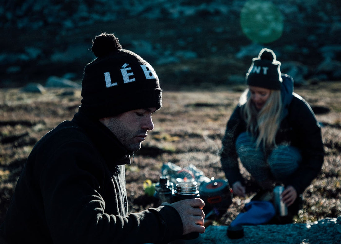 Brave the Cold: Dressing Tips for Cold-Weather Hiking